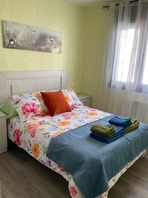 Alojamiento Rural Casa Clara La Pescaora Тревелес Экстерьер фото